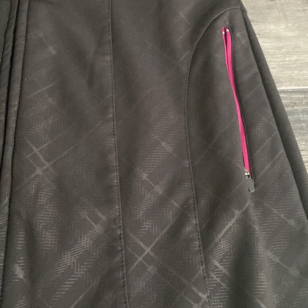 Mpg-Mondetta Performance Gear-Soft Shell Black Wi… - image 8